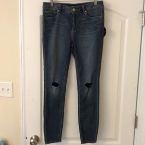 AOS Sarah Ankle Skinny